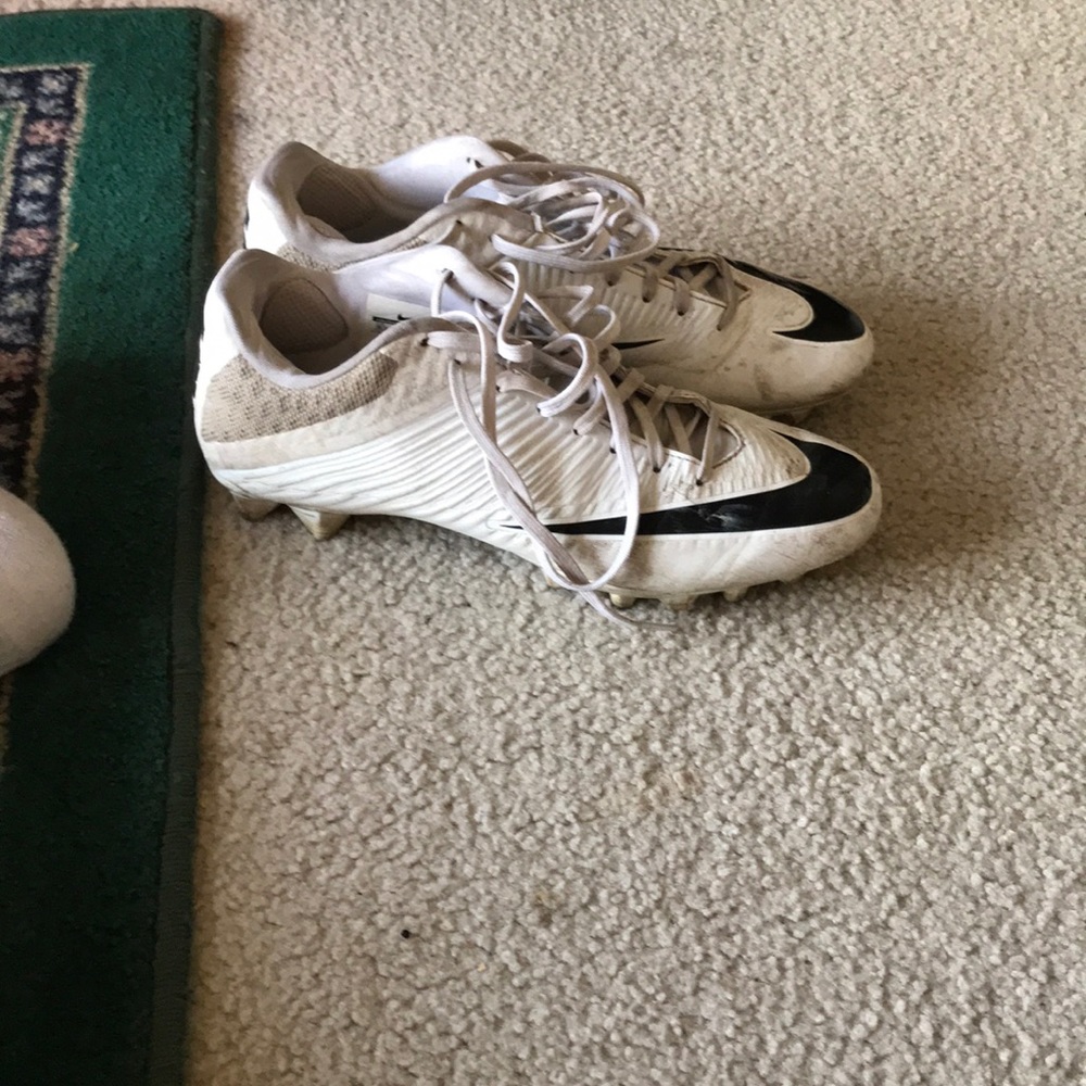 Football cleats